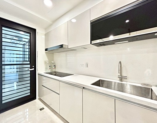 UKEY✨寶輝💎中科豪華宅邸💫百萬裝潢系統櫃🚗雙車位 - 591租屋網 - Image 3