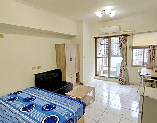 ☑可租補☑電梯大套房☑台水電☑陽台☑洗衣機 - Image 1