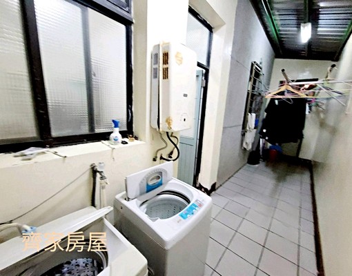 竹科大門旁廚房可開伙洗澡瓦斯台電室內車位 - Image 9