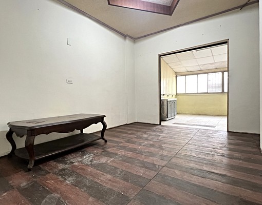 𝐉𝐎𝐇𝐍✨臨東橋｜南工尚青市場店住合一吃市店面 - 591租屋網 - Image 5