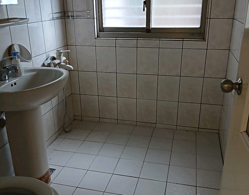 環堤大道三房美屋 - Image 7