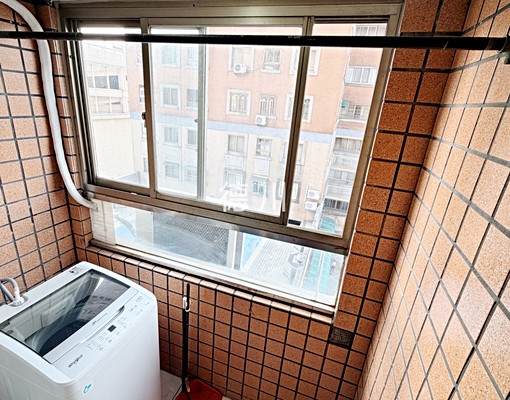 🏡【可租補】忠太東路電梯套房✨通風好|陽台獨洗曬、有管理員 - Image 7