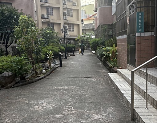 中國小莊優質三房生活環境極佳 - Image 2