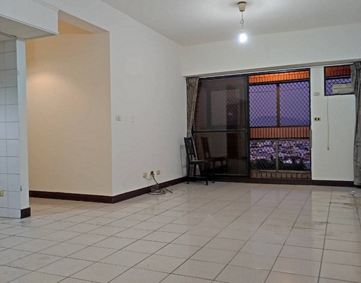 A全聯麥當勞塗城市場大三房/可租補免仲/大晟房屋 - Image 1