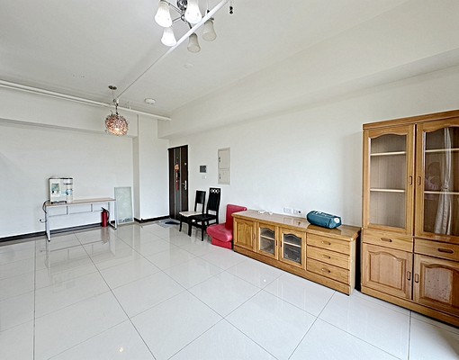 閱讀萊茵✦近龍山國小可租補入籍.高樓層衛浴開窗附汽機車位 - 591租屋網 - Image 4