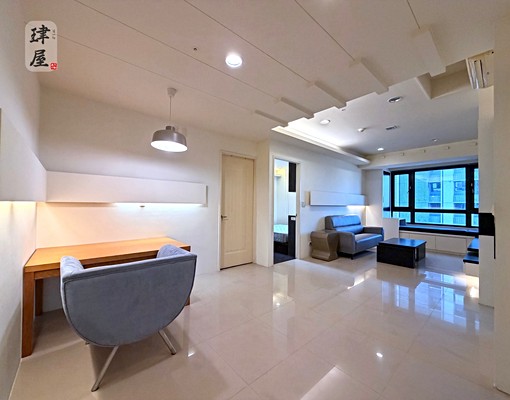 台灣大道🌷大兩房兩衛浴/平車/西屯逢甲 - Image 1