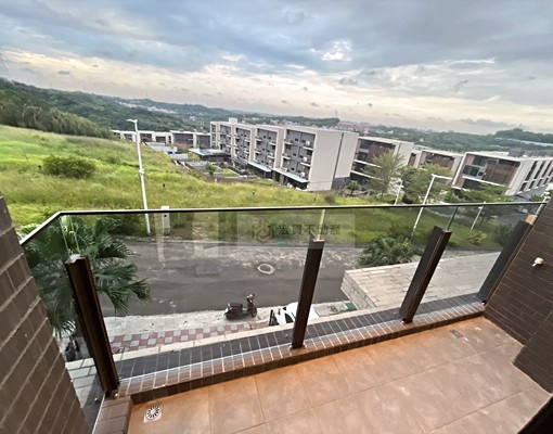 寶山景觀整棟｜報稅入戶籍採光大坪數｜附充電樁傢俱電可談 - Image 6