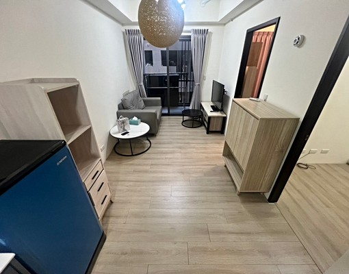 逢甲新光商圈🍁親家7UP💫機能優💫二房含車可租補可貓狗 - Image 1