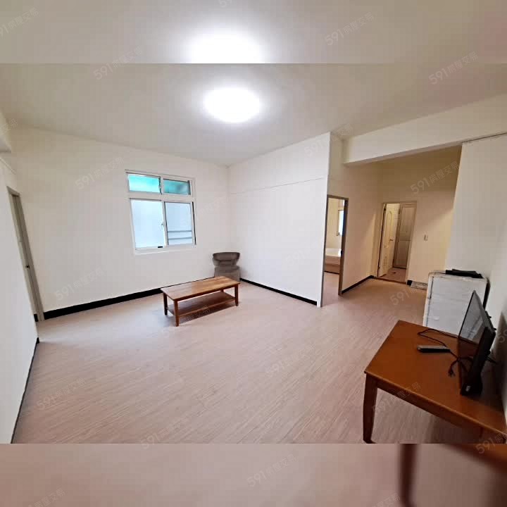 環球購物中心旁.公寓三樓兩房有陽台 - 591租屋網 - Image 1