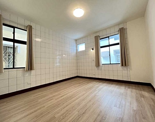 油廠國小#全屋翻新大坪數三樓公寓#可寵可租補 - Image 12