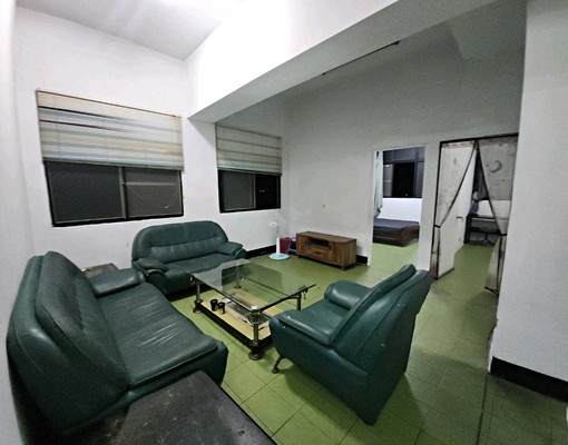 新營蛋黃區電梯二房#可短租 - Image 2