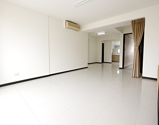 可租補/視野四房+平車//尋~優質善良居住人 - Image 3