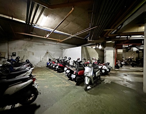 近文山特區|正修科大|長庚醫院四房三衛(可租補) - Image 12