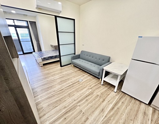 可租補😍超大一房一廳大冰箱流理台🏠陽台獨洗採光好☀️火車 - 591租屋網 - Image 1