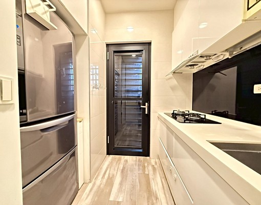 可寵可租補🔥新莊副都心/雙陽台/有汽機車位🔥租屋找妤彤 - Image 10