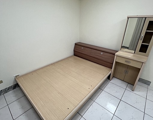 獨立大套房可租補▲市中心▲電梯警衛垃圾管理▲面山景觀 - Image 8