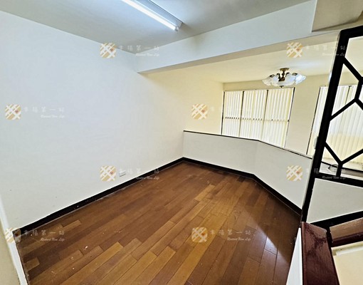 北屯松竹透天|可租補入籍|可寵物|近松竹捷運站 - Image 6