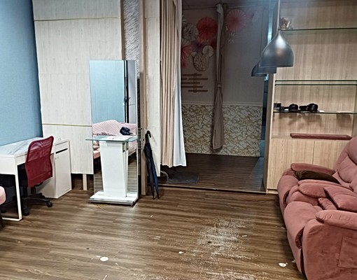 桃園區大林路電梯透天.前後皆有路 - Image 1