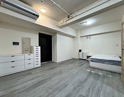 青埔步行高鐵10分~站前新銳~可作工作室/大套房~ - Image 4