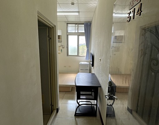 近崑山科大/崑山國小/小資套房/機能超棒/可寵可租補 - Image 3