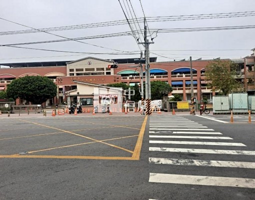 仁德區中正路二段超美建地