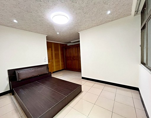 顧家🍎免仲可補/可一般約可租補/稀有透天大四房釋出可停車 - Image 5