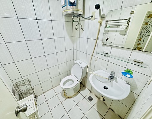 近秀朗國小/獨立陽台/飲水機/生活機能佳/大空間 - 591租屋網 - Image 5