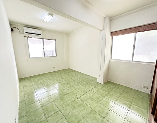 近林森路長榮中學對面獨立陽台電梯美兩房(可租補台水台電計價) - Image 3