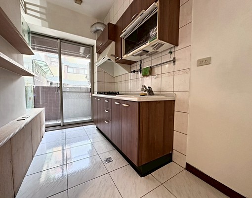 北屯超俗2房✨租金含管🩵近捷運水湳 - Image 5