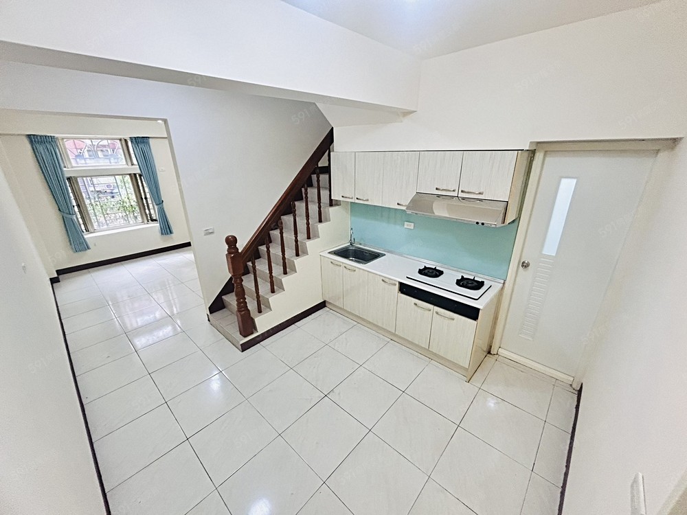 近60坪🍎台電透天大三房🌟附平面車位✅可租補 - 591租屋網 - Image 1