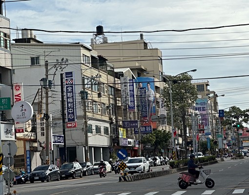 沙鹿家樂福便宜套房｜多戶可選【房仲蕭邦】 - Image 9