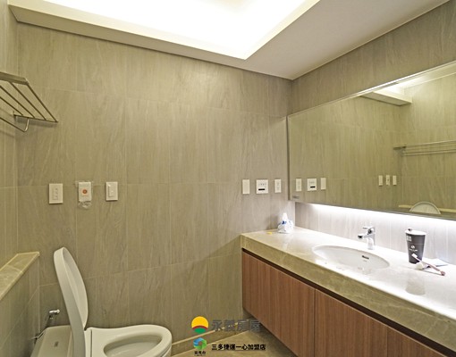 亞灣輝達｜AI三多商圈｜晶閣高樓層3房平車 - Image 14