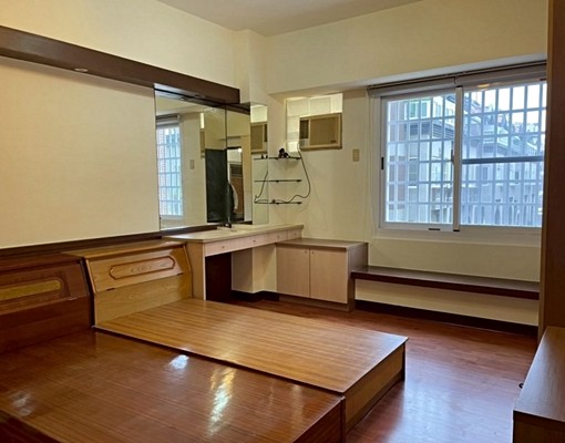 東區文化中心巴克禮公園三房出租/含管/可另租車位 - Image 3