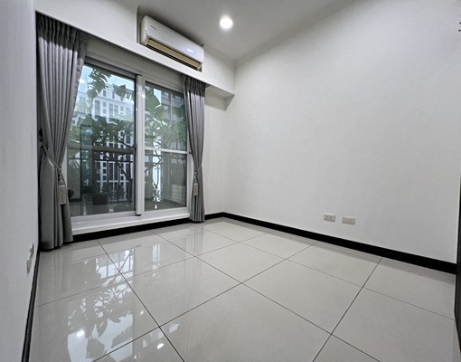 《台灣小陸》捷運旁大四房~近運動公園~三面採光屋~衛浴開窗~ - 591租屋網 - Image 8