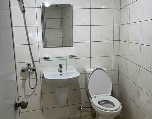 獨棟店面「住商合一」一樓內可停車 - Image 3