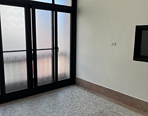 獨棟店面「住商合一」一樓內可停車 - Image 14