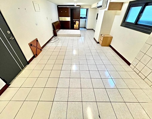 可雙租補✅可寵可狗✅可以補家具全配✅採光超大坪數✅子母車 - Image 1