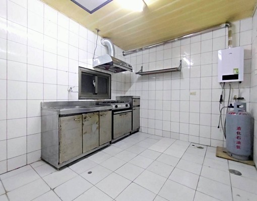 總管家/烏日前竹近南區二樓透天有孝親房~社宅免仲介費 - Image 7