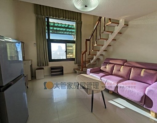 租近巨城.樓中樓屋況極新.附洗衣機 - Image 1