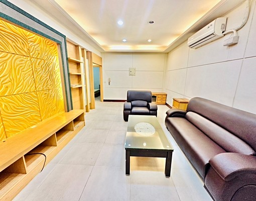 地段超好✨便宜兩房兩廳✨近勤美綠園道✨子母車✨室內大空間 - 591租屋網 - Image 1