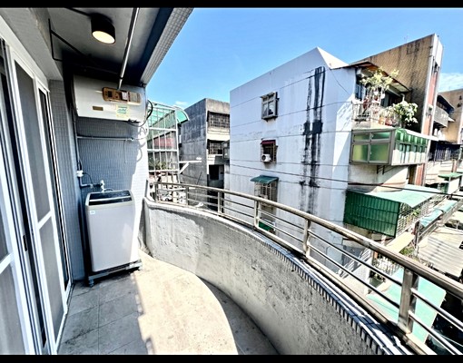 近中路愛買武陵高中 - Image 4