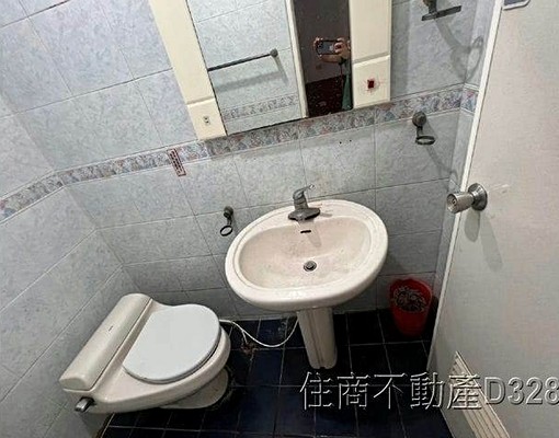 ***健康路1+2樓店住~ - Image 11