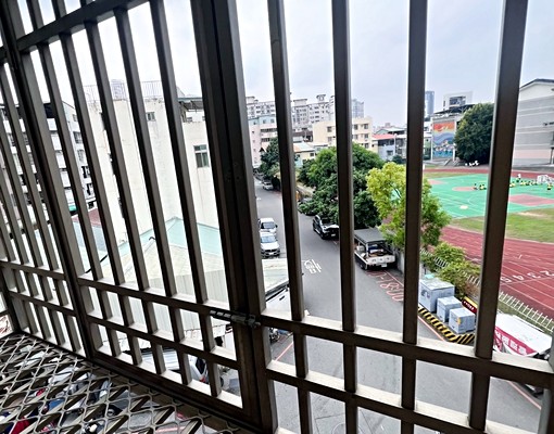 大鵬/中清💗凸窗獨洗曬💗變頻冷暖*大坪數*機車位/ - Image 13