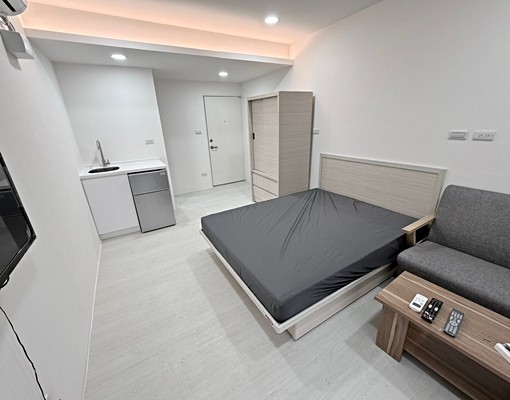 藝文全新裝潢機能佳~可貓貓~可租屋補助! - Image 1