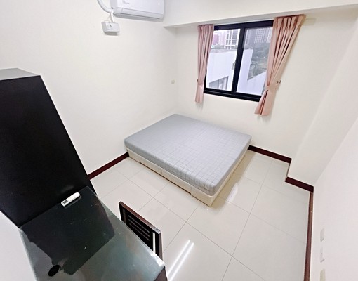 大四房✨可租補4租補‼️可寵可貓🐱大露台🔥有汽車位🅿️ - Image 5