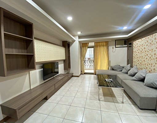 東山河11樓/正4房/平面車位/可租補 - Image 3