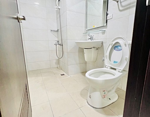 電梯透天💯可雙租‼️補近全新🔥陽台獨洗✨子母車✨ - Image 9