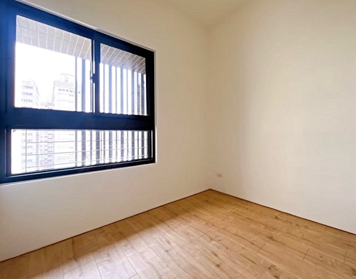 全新嶺東商圈採光視野戶三房平車室內22坪含管有浴缸 - Image 4