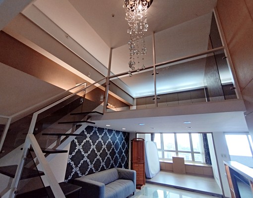 🧧南加州高樓美景坐北朝南大空間含管,可租補🧧 - Image 1