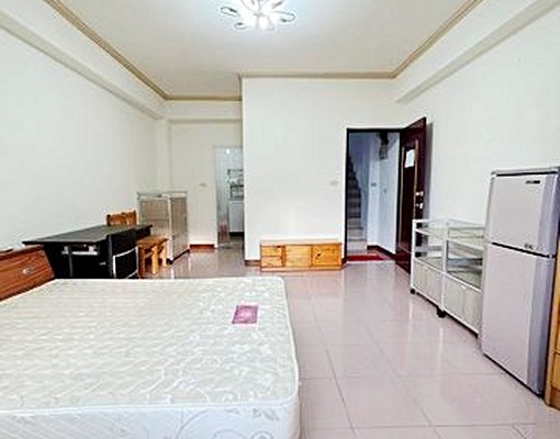 挑高舒適乾淨大空間●近兩商圈★捷運景美站和大坪林站及環狀線● - Image 6